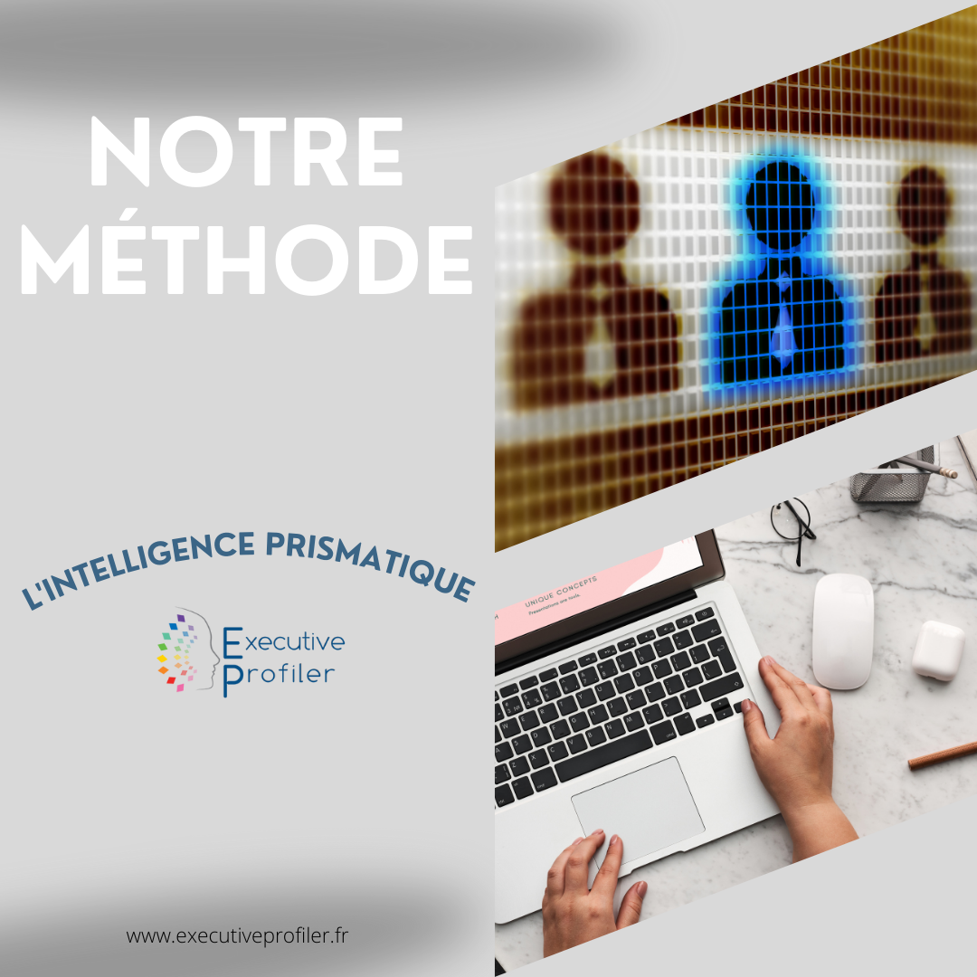 Coaching de dirigeant une femme qui explique au tableau